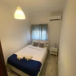 Apartment Barreiro Central Apartment *